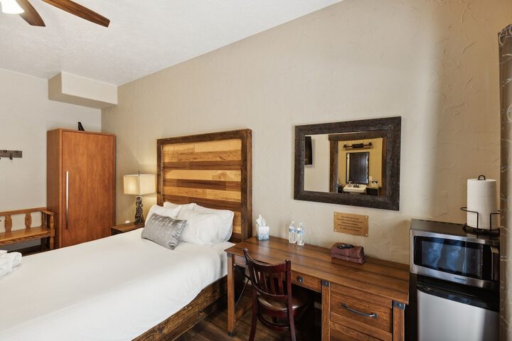 Room 14 of 225