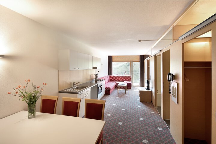 Room 15 of 55