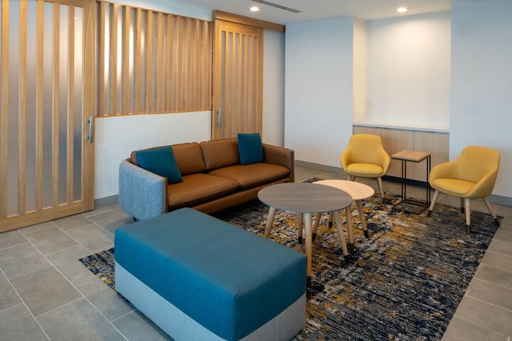 Hotel Interior 3 of 27