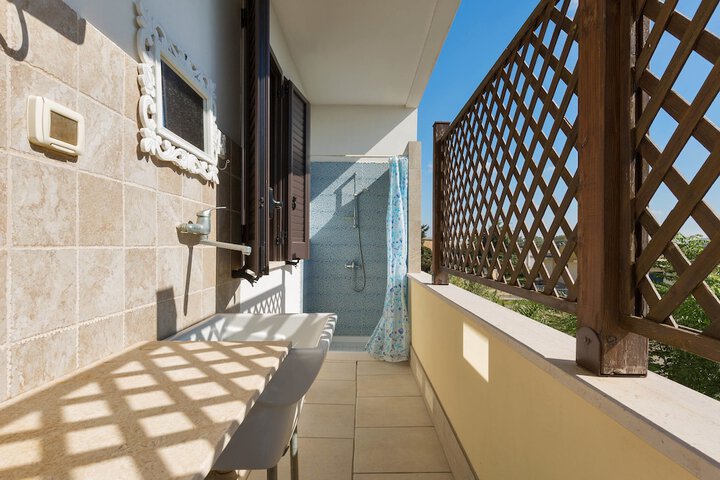 Terrace/Patio 11 of 17