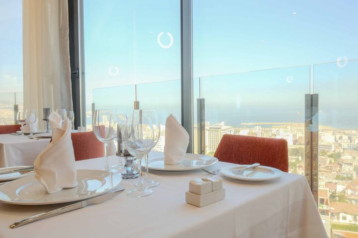 Dining 57 of 65