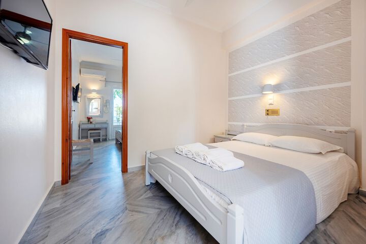 Room 20 of 85
