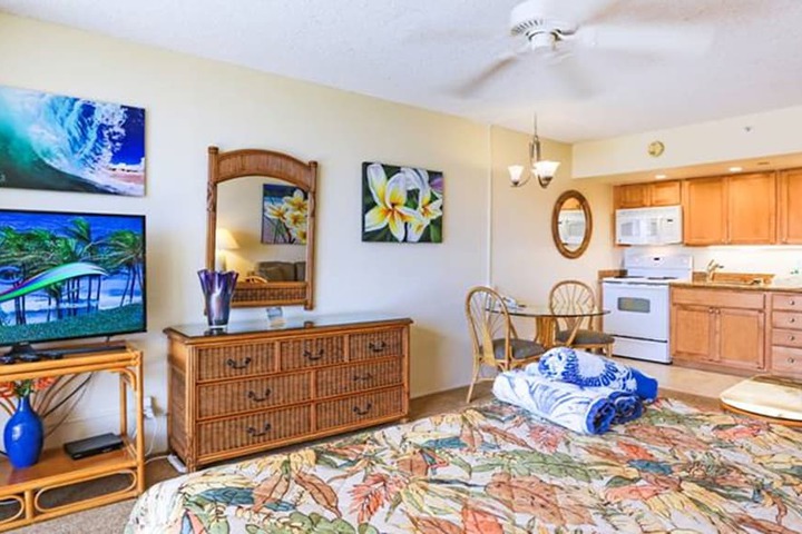 Room 213 of 484
