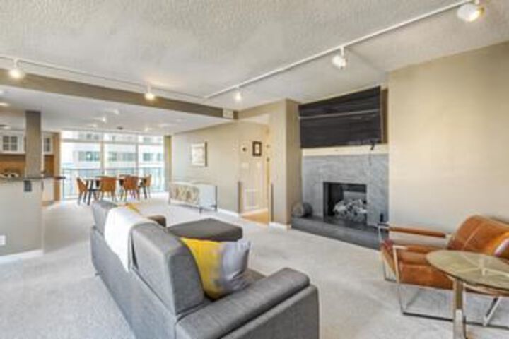 Room 15 of 24