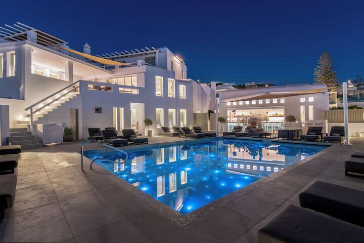 Pool 121 of 186