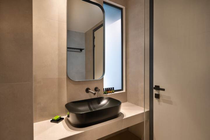 Room 45 of 57