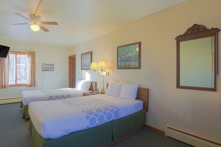 Double Bed (5 of 37)