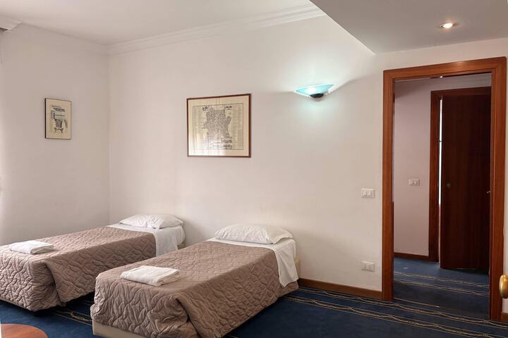 Room 41 of 72