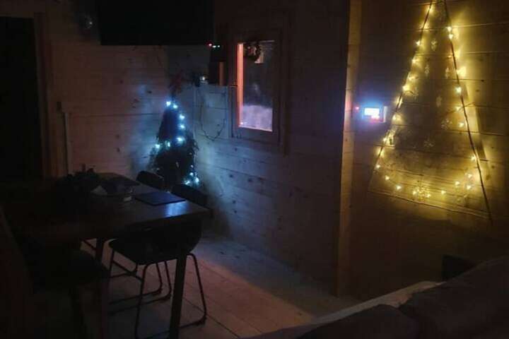 Room 10 of 25