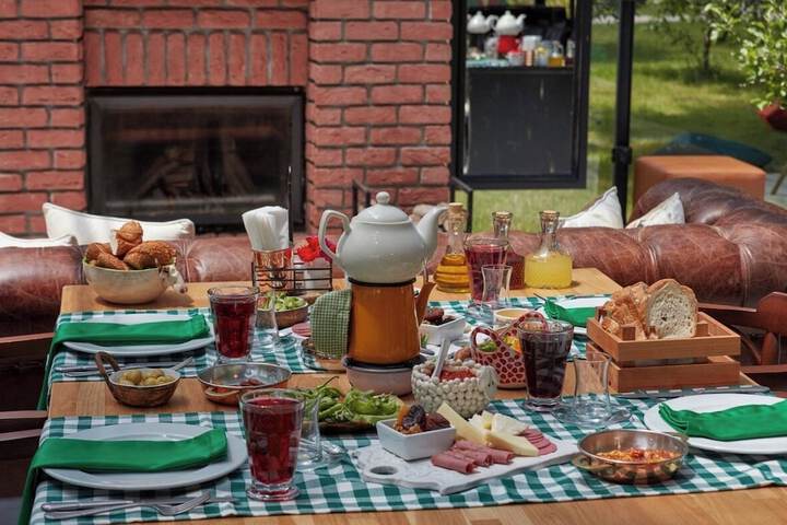 Breakfast/Coffee Service 163 of 187