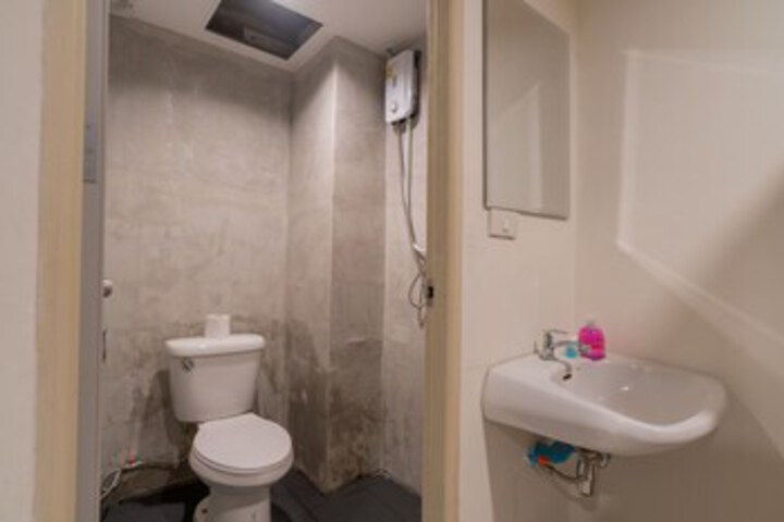 Room 4 of 45