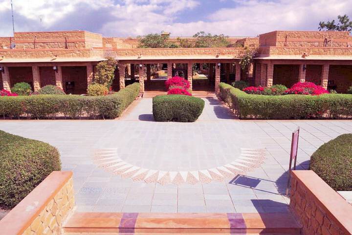 Children's play area - outdoor