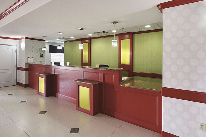 Hotel Interior 4 of 39
