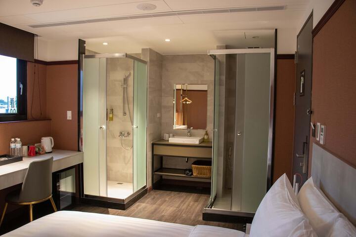 Bathroom Interior Photo