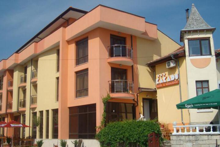 HOTEL KAKADU