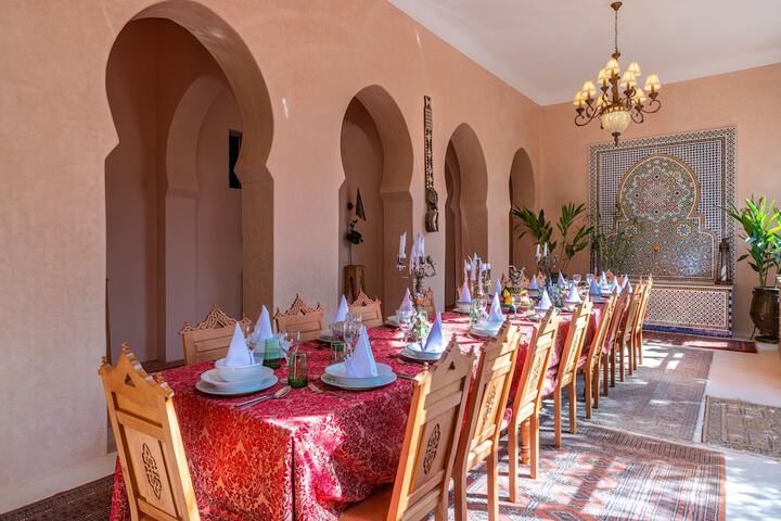 Dining 136 of 210