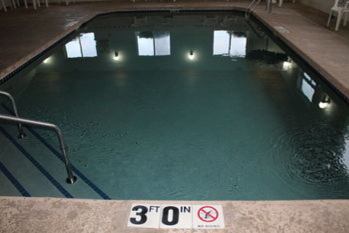 Pool 53 of 76