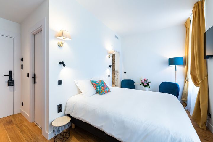 Room 6 of 29