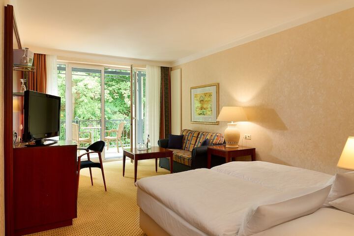 Room 15 of 44