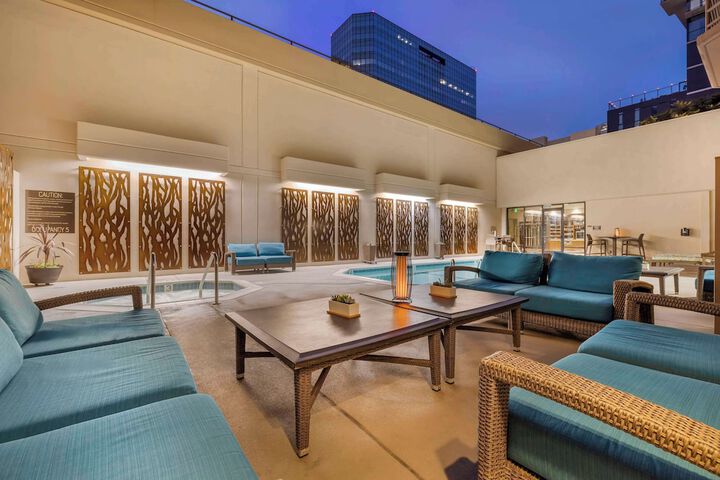 Pool Hotel