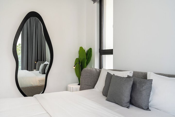 Room 21 of 116