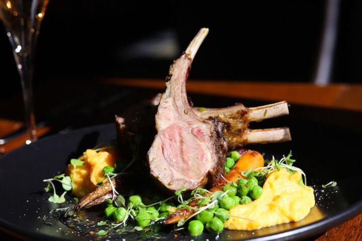 Dining 69 of 86