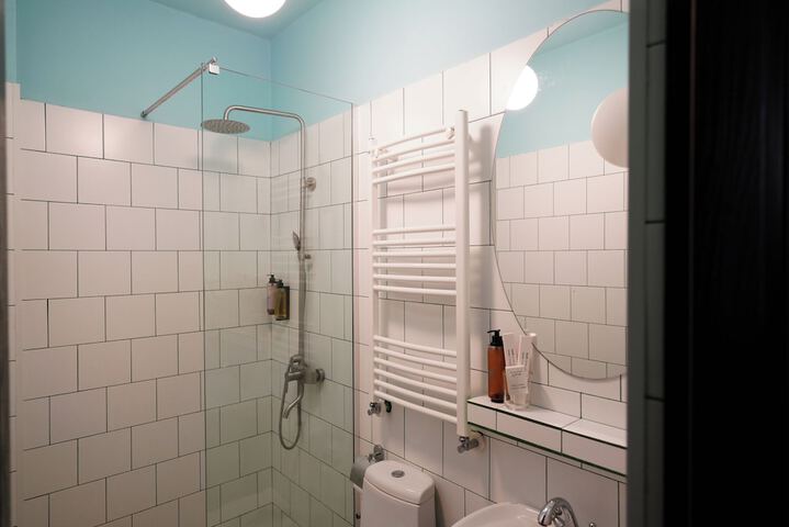 Room 48 of 73
