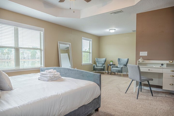 Room 4 of 58