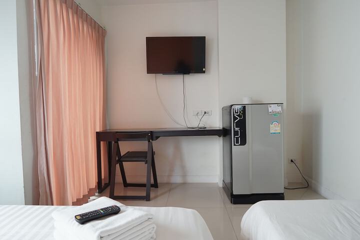 Room 14 of 25
