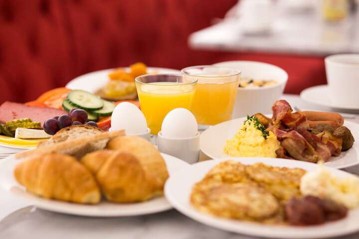 Breakfast/Coffee Service 70 of 88