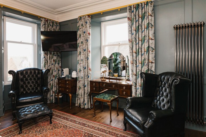 Room 29 of 146