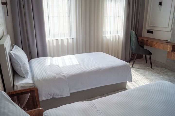 Room 14 of 24