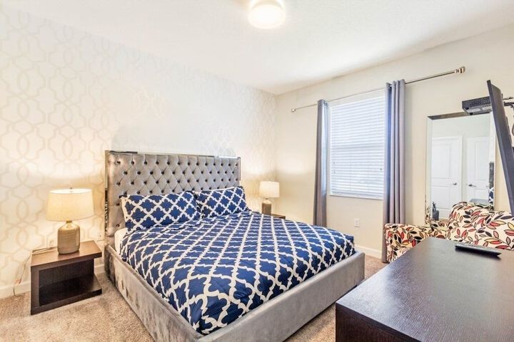 Room 15 of 216