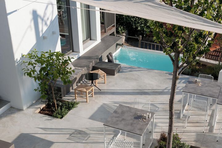 Pool 49 of 118