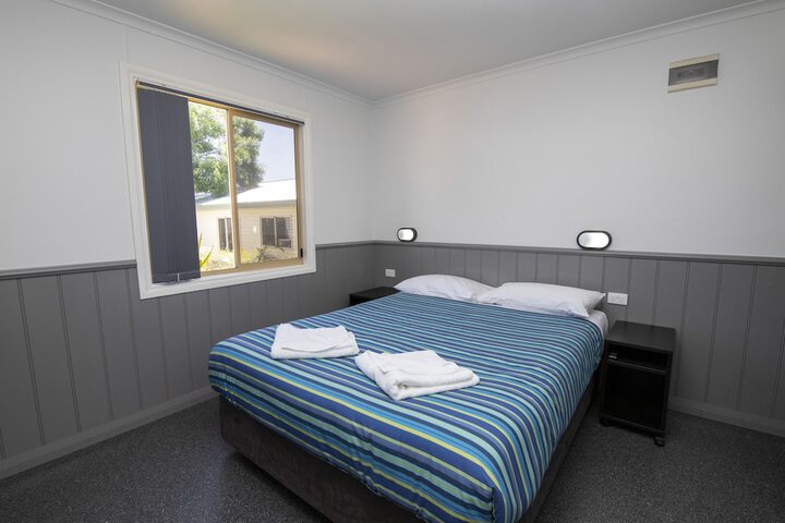 Room 11 of 145