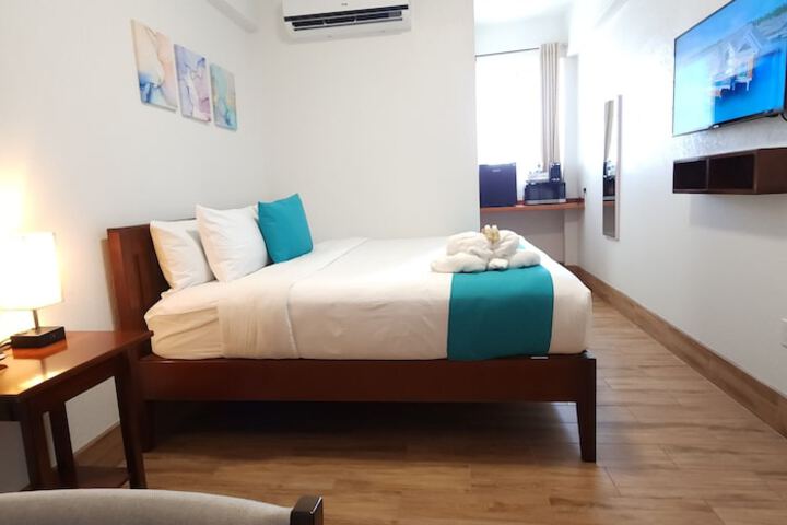 Room 4 of 35
