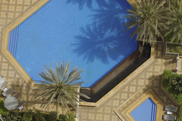 Pool 129 of 179