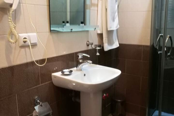 Room 40 of 54