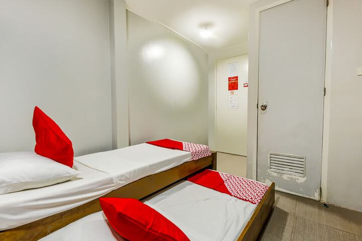 Room 45 of 84