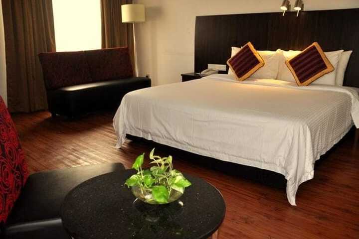 Room 16 of 47