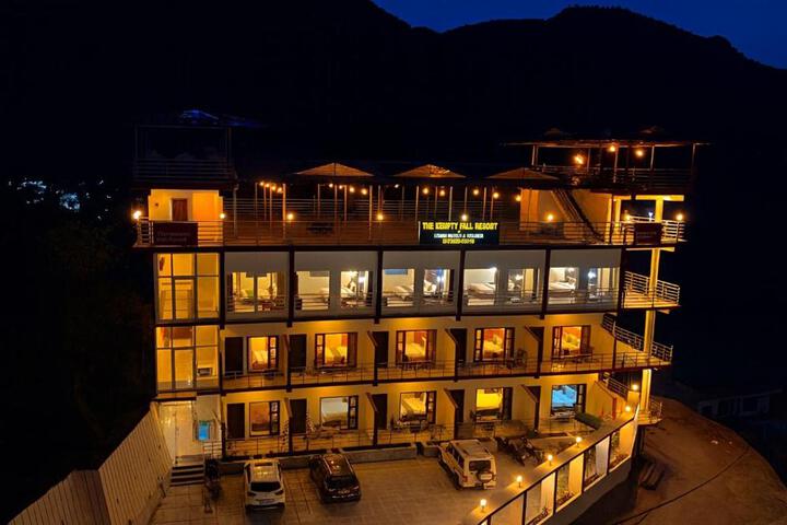 The kempty Fall Resort Mussoorie - Lavish & Luxury Stay