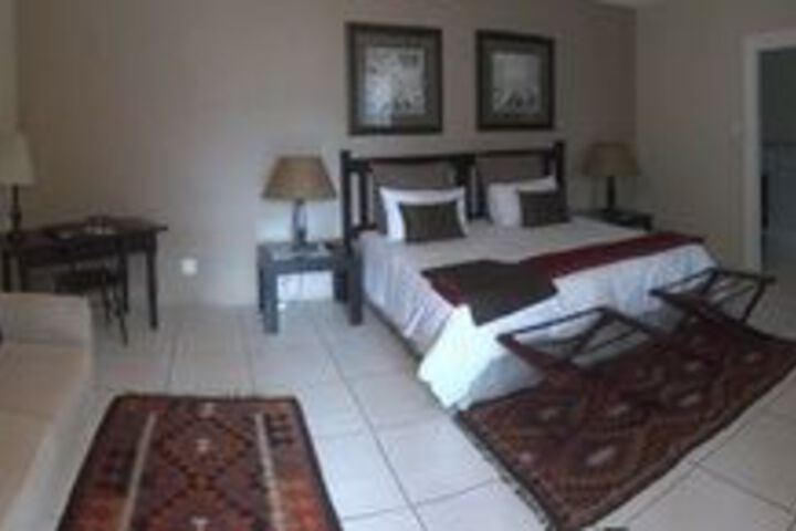Room 9 of 20