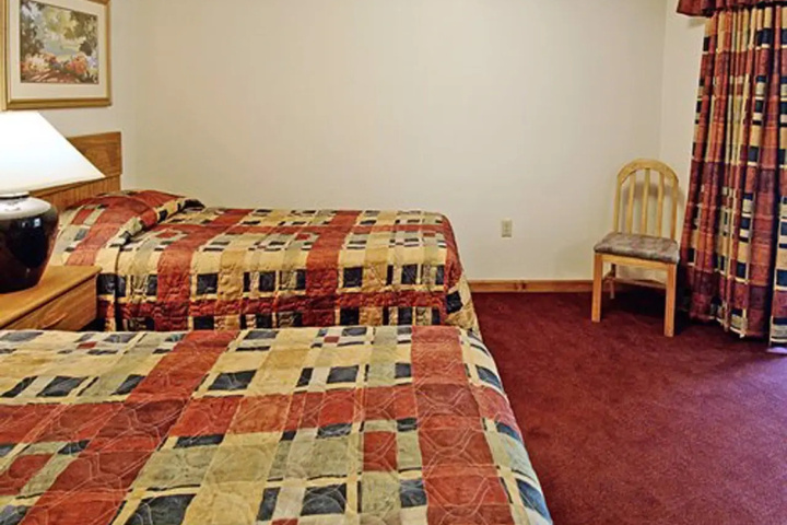 Room 2 of 19