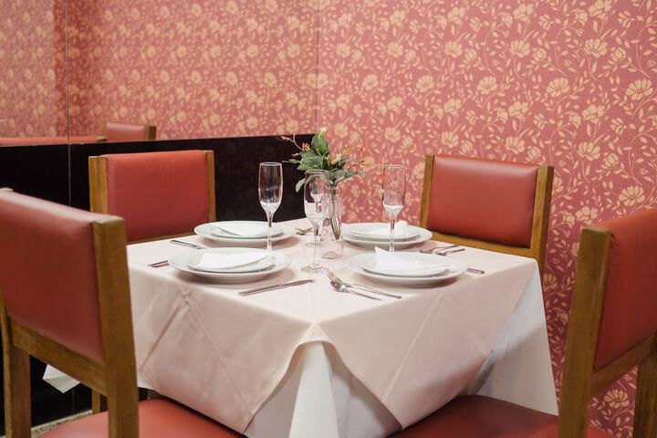 Dining 74 of 114