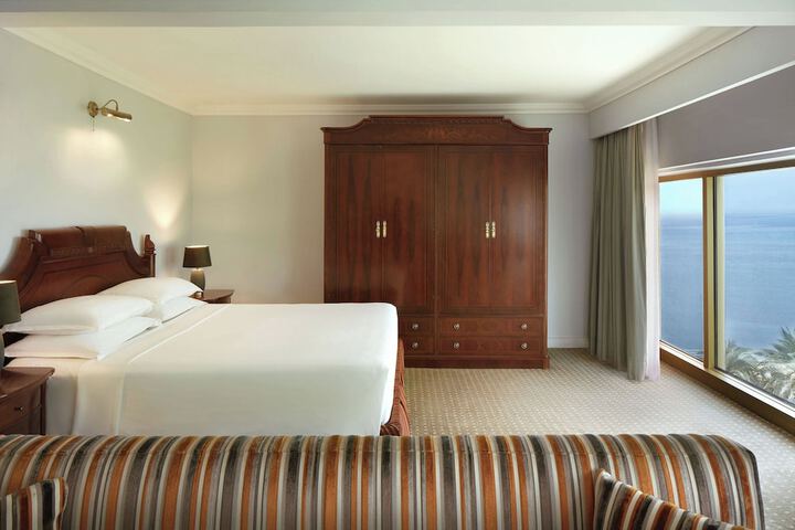 Room 19 of 70
