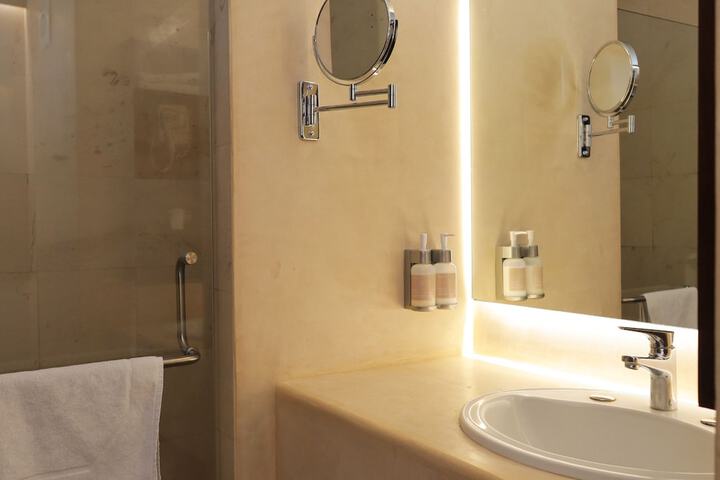 Bathroom Interior Photo