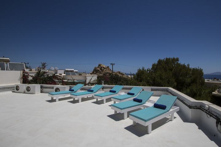 Sundeck 42 of 46