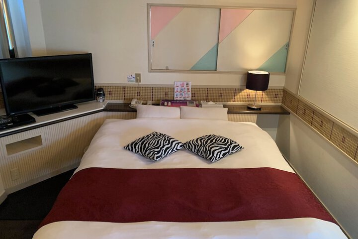 Room 7 of 21