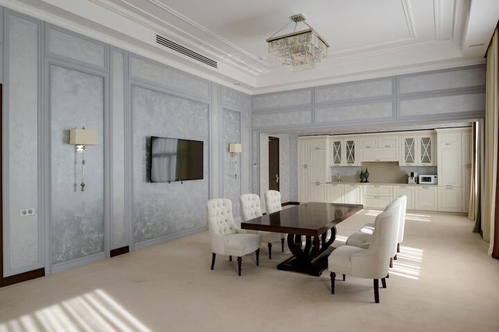 Room 14 of 32