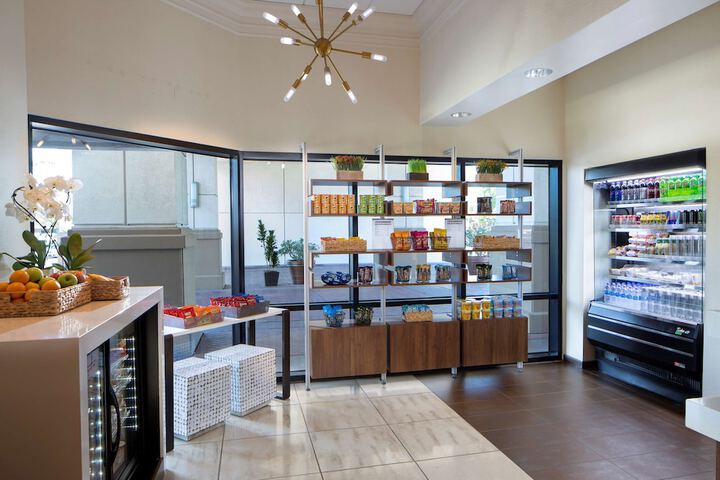 Snack bar